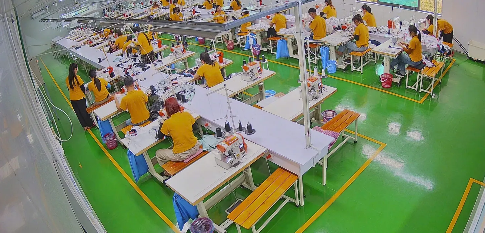 Onos team at the Thai Nguyen production floor